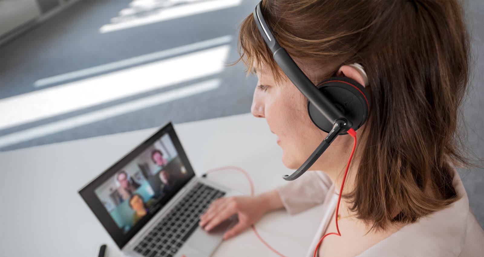 Projektet "Digitalisering där vi hör till" drivs av HRF med stöd av Allmänna arvsfonden.